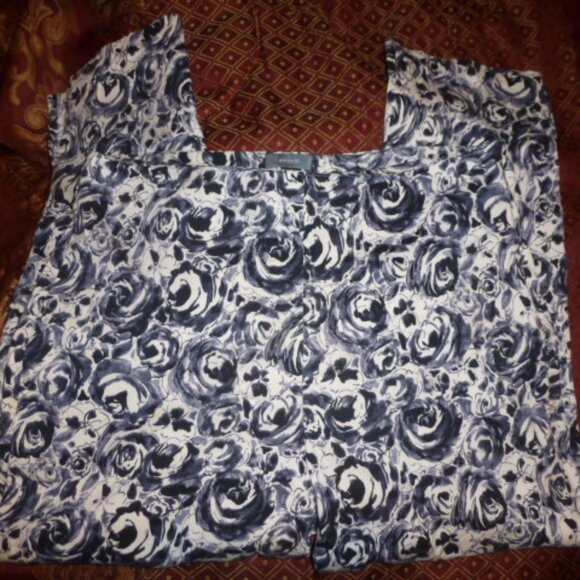 Sale ✨ Hillard & Hanson Stretch Capri Pants | Women’s Size 6 ✨ - Picture 3 of 11